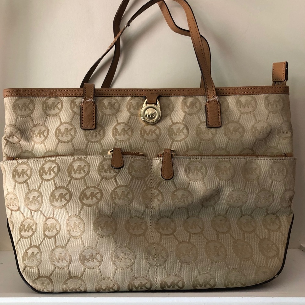 Michael Kors  tote.